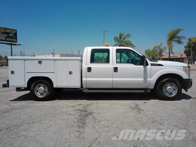 Ford F350 Recovery vehicles