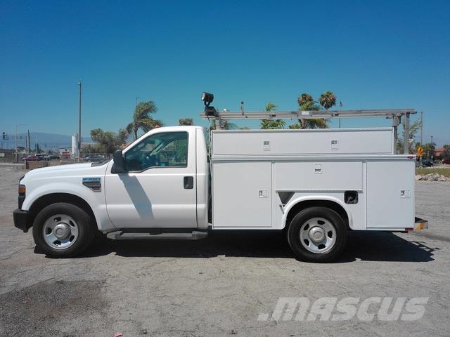 Ford F350 Hinausautot
