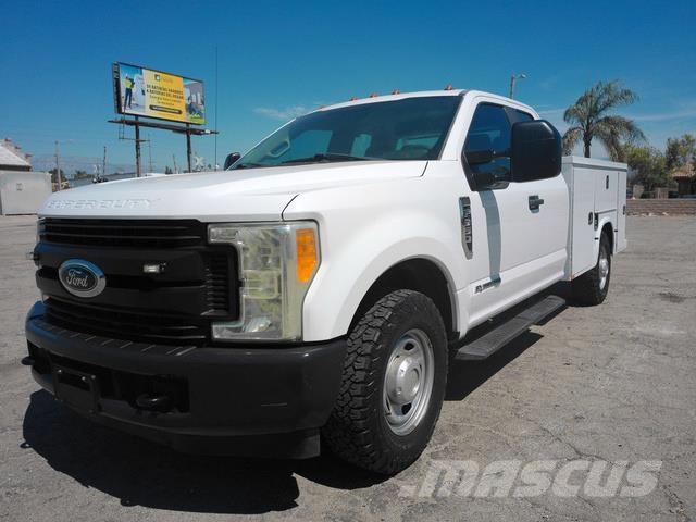 Ford F350 Hinausautot