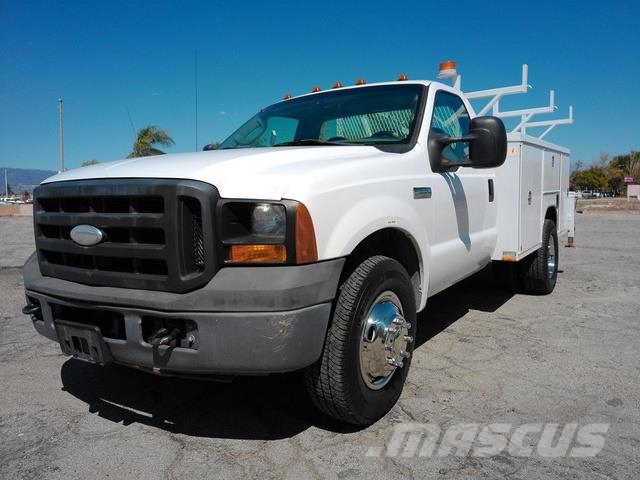 Ford F350 Bergungsfahrzeuge
