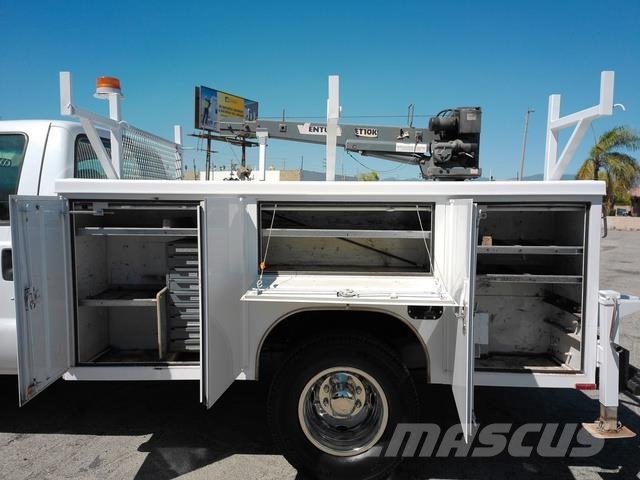 Ford F350 Bergungsfahrzeuge