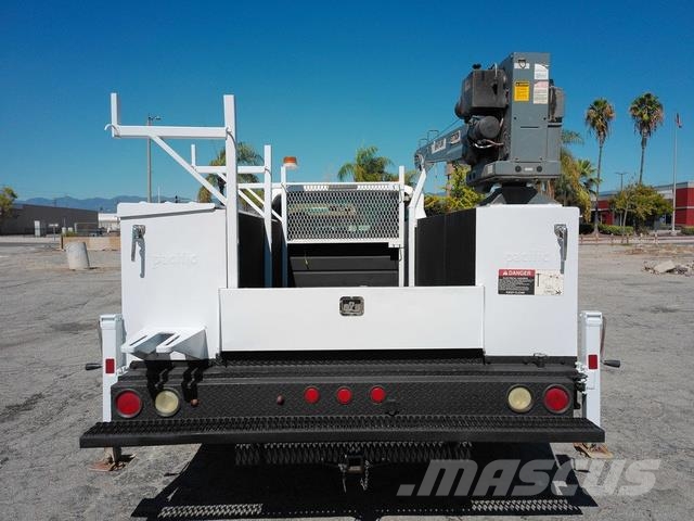 Ford F350 Bergungsfahrzeuge
