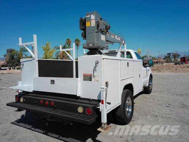 Ford F350 Bergungsfahrzeuge