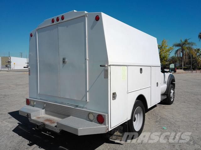 Ford F450 Bergungsfahrzeuge