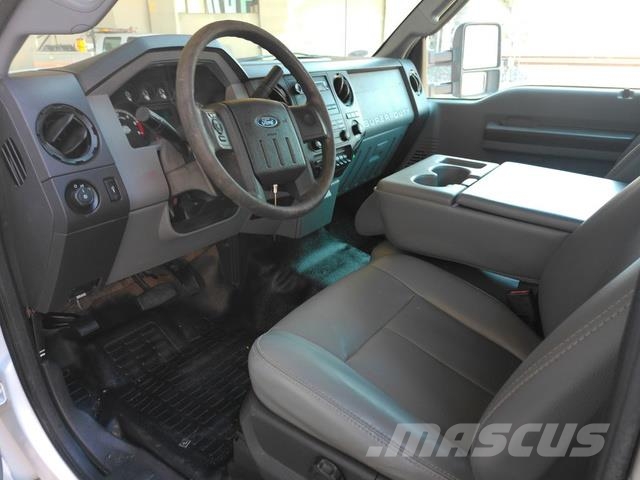 Ford F550 Puksiirid