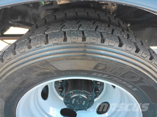 Ford F550 Evakuators ar manipulatoru