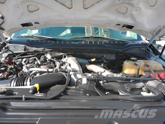 Ford F550 Evakuators ar manipulatoru