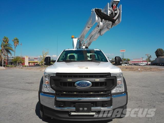 Ford F550 Evakuators ar manipulatoru