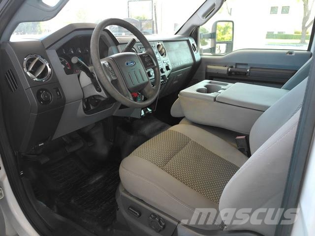 Ford F550 Vehículos de reciclaje