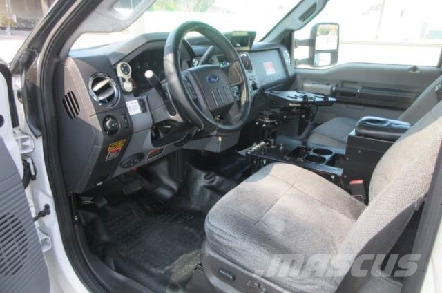 Ford F550 Auto korpe