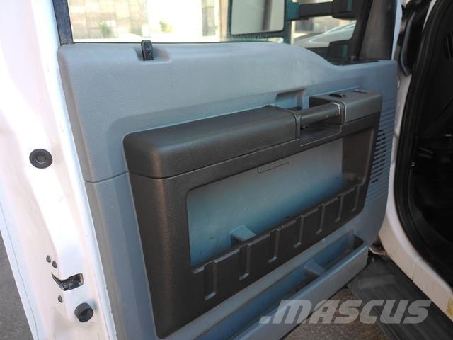 Ford F550 Puksiirid