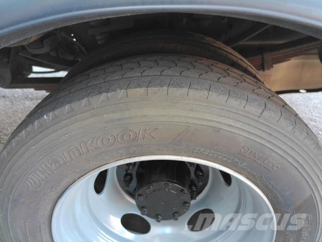 Ford F550 Evakuators ar manipulatoru