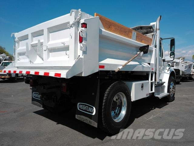 Freightliner M2 106 Грузовые эвакуаторы