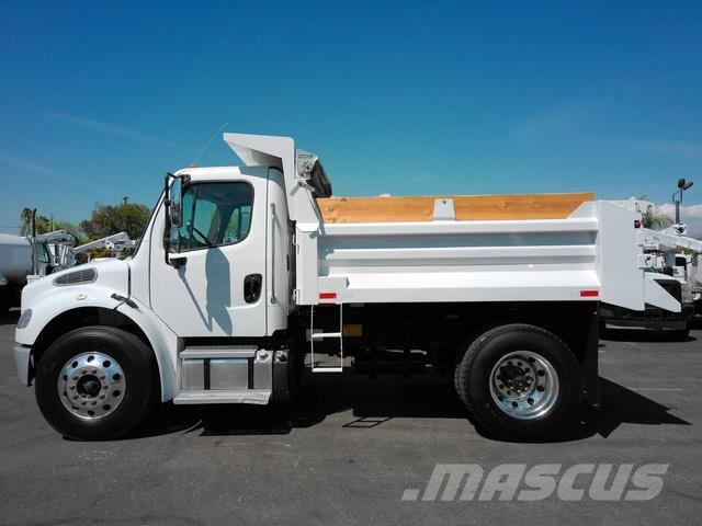 Freightliner M2 106 Грузовые эвакуаторы