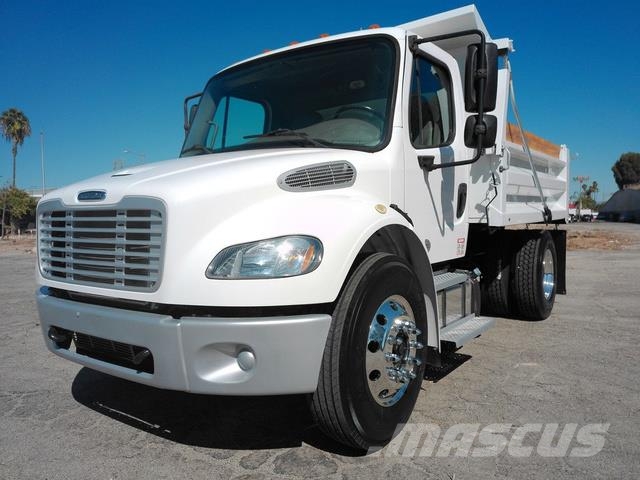 Freightliner M2 106 Hinausautot