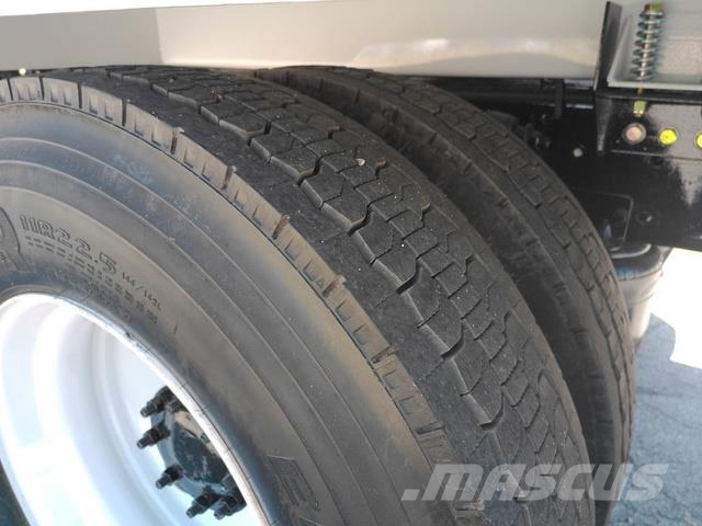 Freightliner M2 106 救援車