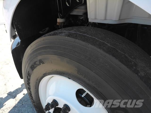 Freightliner M2 106 救援車