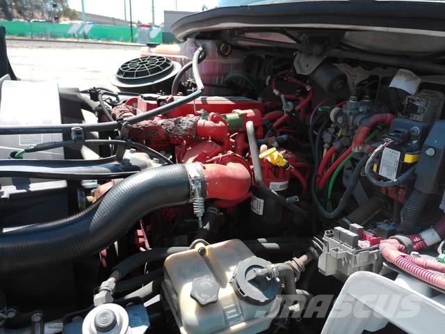 Freightliner M2 106 救援車