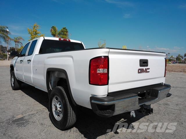 GMC Sierra 2500 HD Recovery vehicles