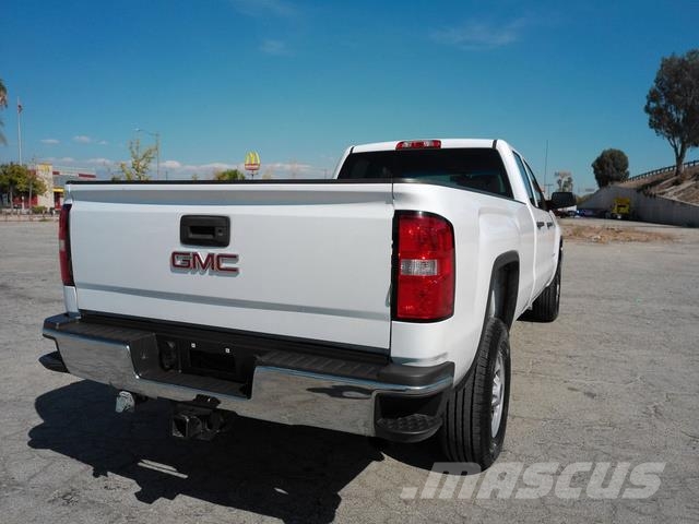 GMC Sierra 2500 HD Recovery vehicles