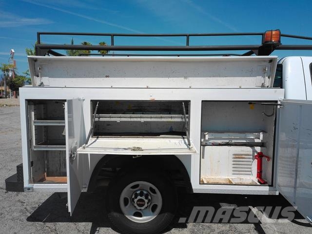 GMC Sierra 2500 HD Puksiirid
