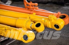 Hitachi Volvo, Case, New Holland, Hitachi, Caterpillar, Hy Hydraulics