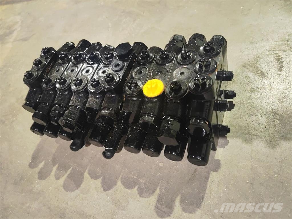 JCB 333/R0394 Hydraulics