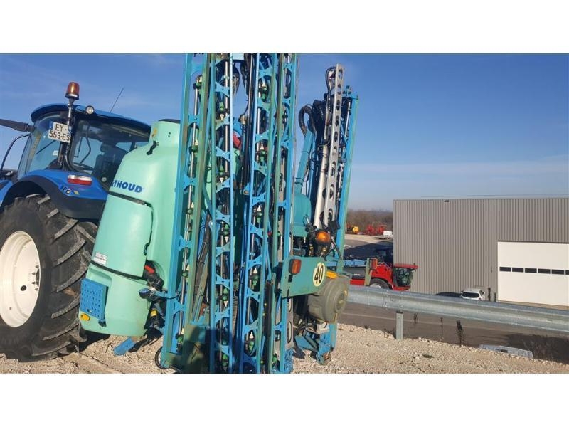 Berthoud ELYTE1600 承載式噴霧機