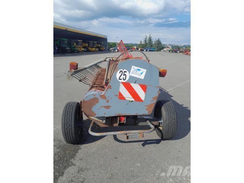 BMV BM45 حصادات الأعلاف