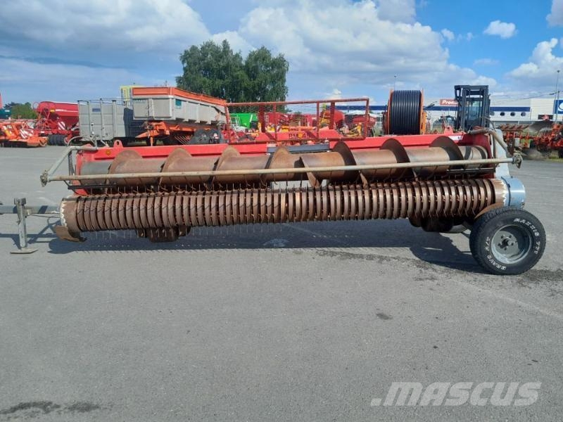 BMV BM45 حصادات الأعلاف