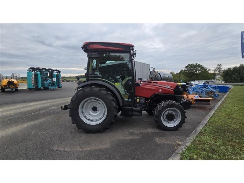 Case IH QUANTUM100F الجرارات