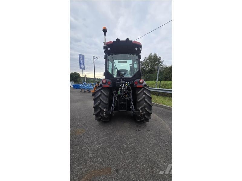Case IH QUANTUM100F الجرارات