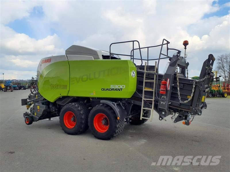 CLAAS 5300 Firkantpresser