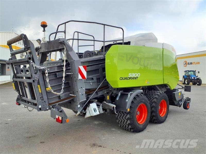 CLAAS 5300 Firkantpresser