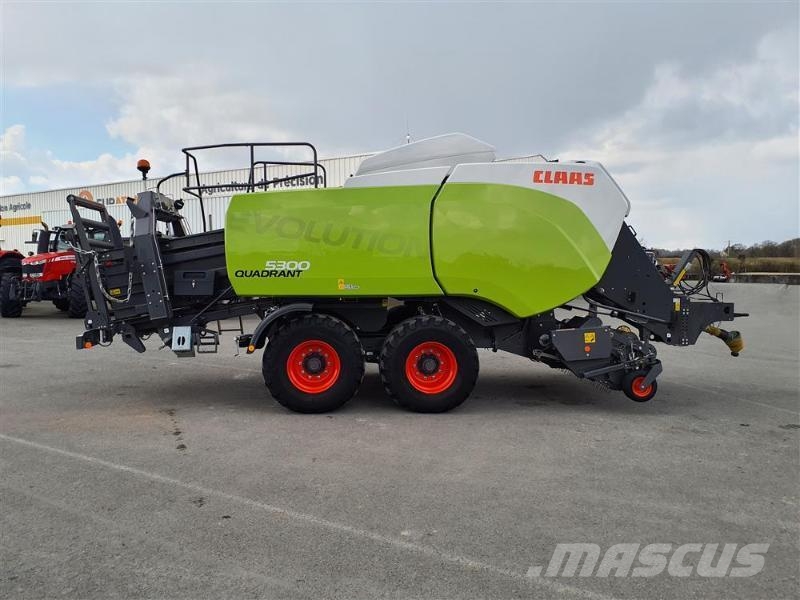 CLAAS 5300 Firkantpresser