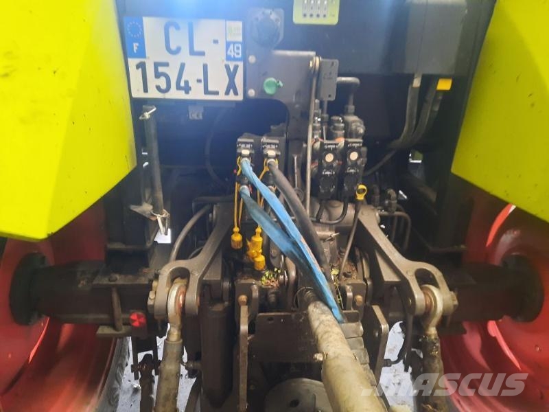 CLAAS ARION410 Tracteur