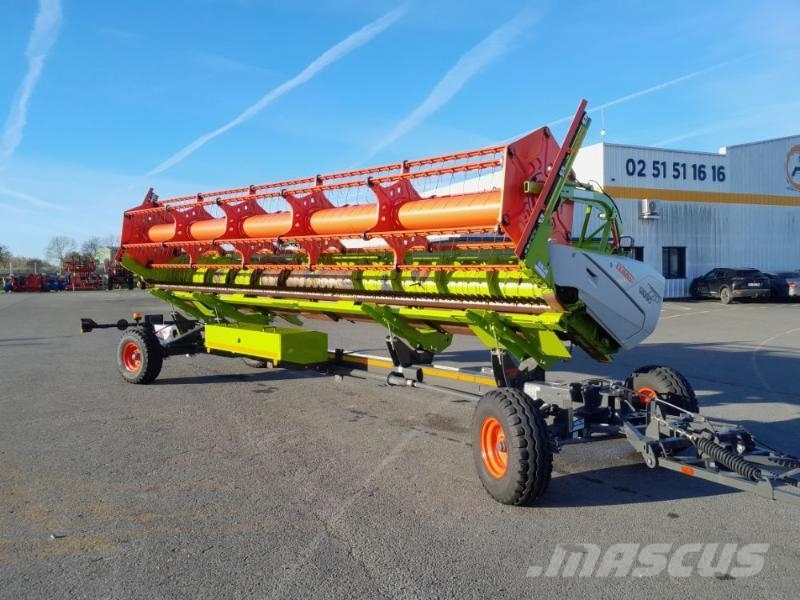 CLAAS LEXION7400 Θεριζοαλωνιστικές μηχανές