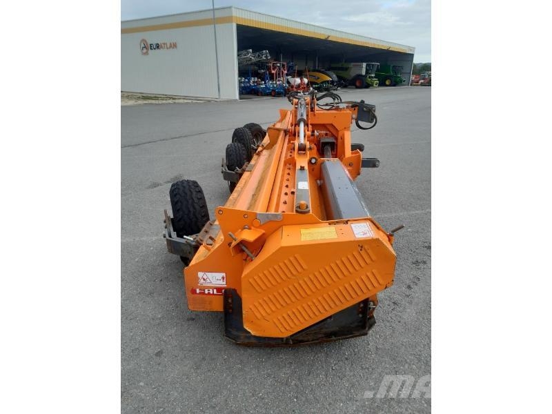 Falc KRONOS6000P Газонні і лукові косилки