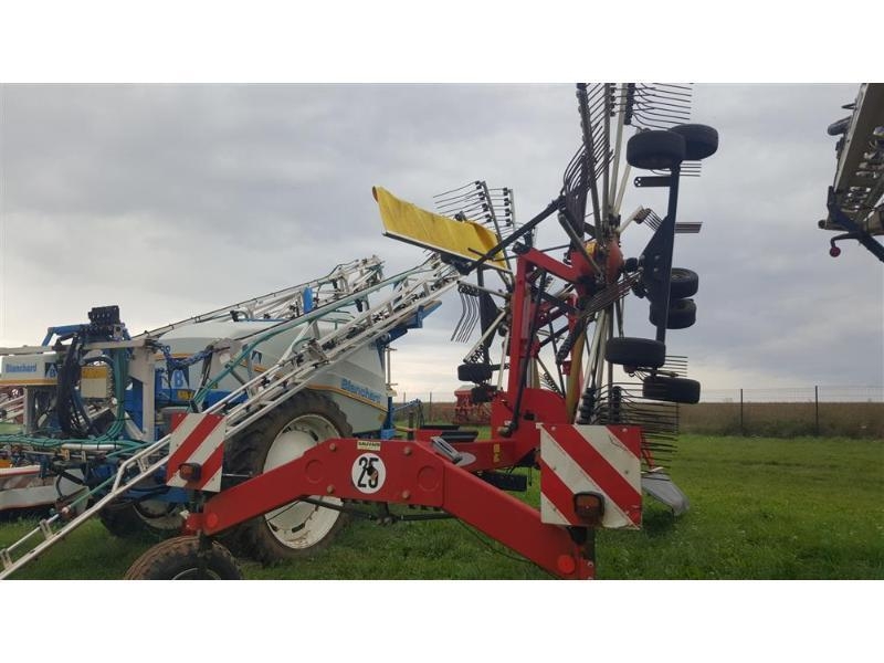 Fella TS1603 Schwader