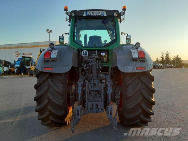 Fendt 822VARIO Tractores