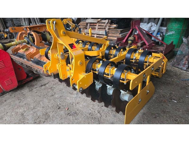 Ferrand DF1600R15S أعمال تجهيز التربة
