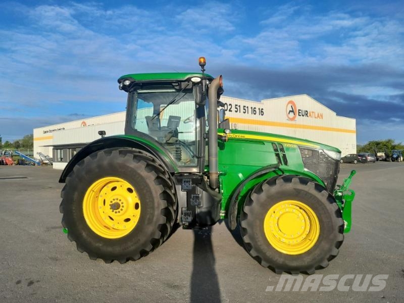 John Deere 7250R Tractors