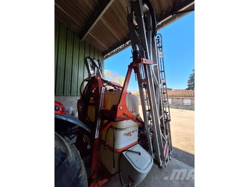 Kuhn DELTIS1200 رشاشات محمولة