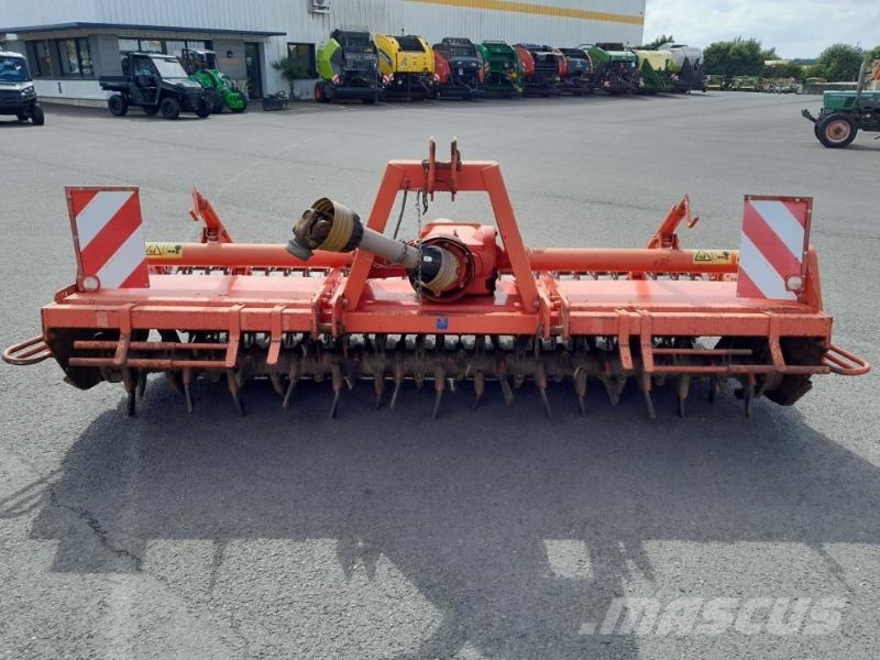 Kuhn EL102 الكاسحات وقلابات التربة ذات المحركات