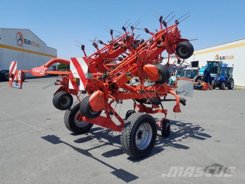 Kuhn GF10802TGII مكابس وميبسات التبن