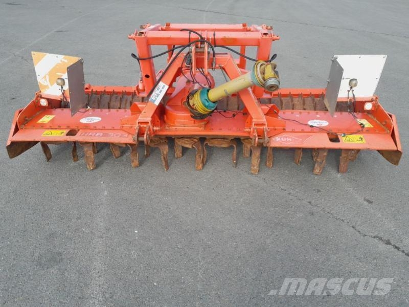 Kuhn HRB303D الكاسحات وقلابات التربة ذات المحركات