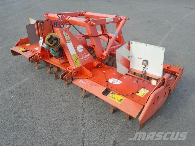 Kuhn HRB303D الكاسحات وقلابات التربة ذات المحركات