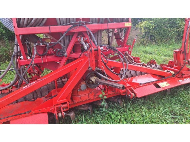 Kuhn LC402 + HR404 Perforadoras combinadas