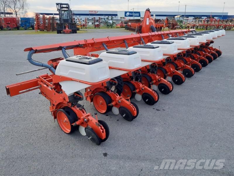 Kuhn MAXIMA2 Perforatoare
