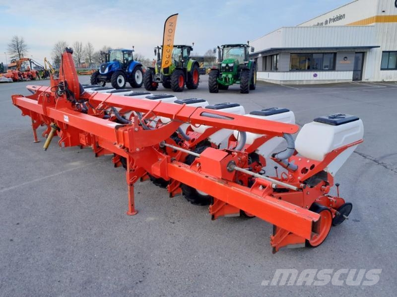 Kuhn MAXIMA2 Perforatoare